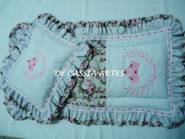 KIT CARRINHO DE BEBÊ BORDADO
